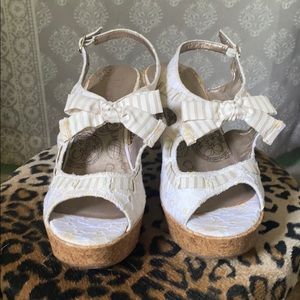 White wedges